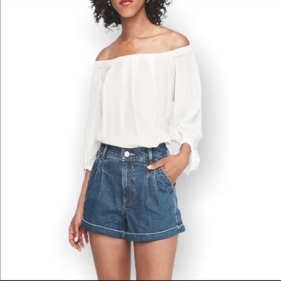 Express Pants - 🌻Nwt Express Hi rise pleated shorts